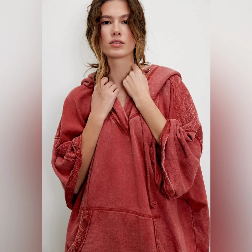NWT We The Free We The Free Graham Poncho~Barn Red - Picture 3 of 3